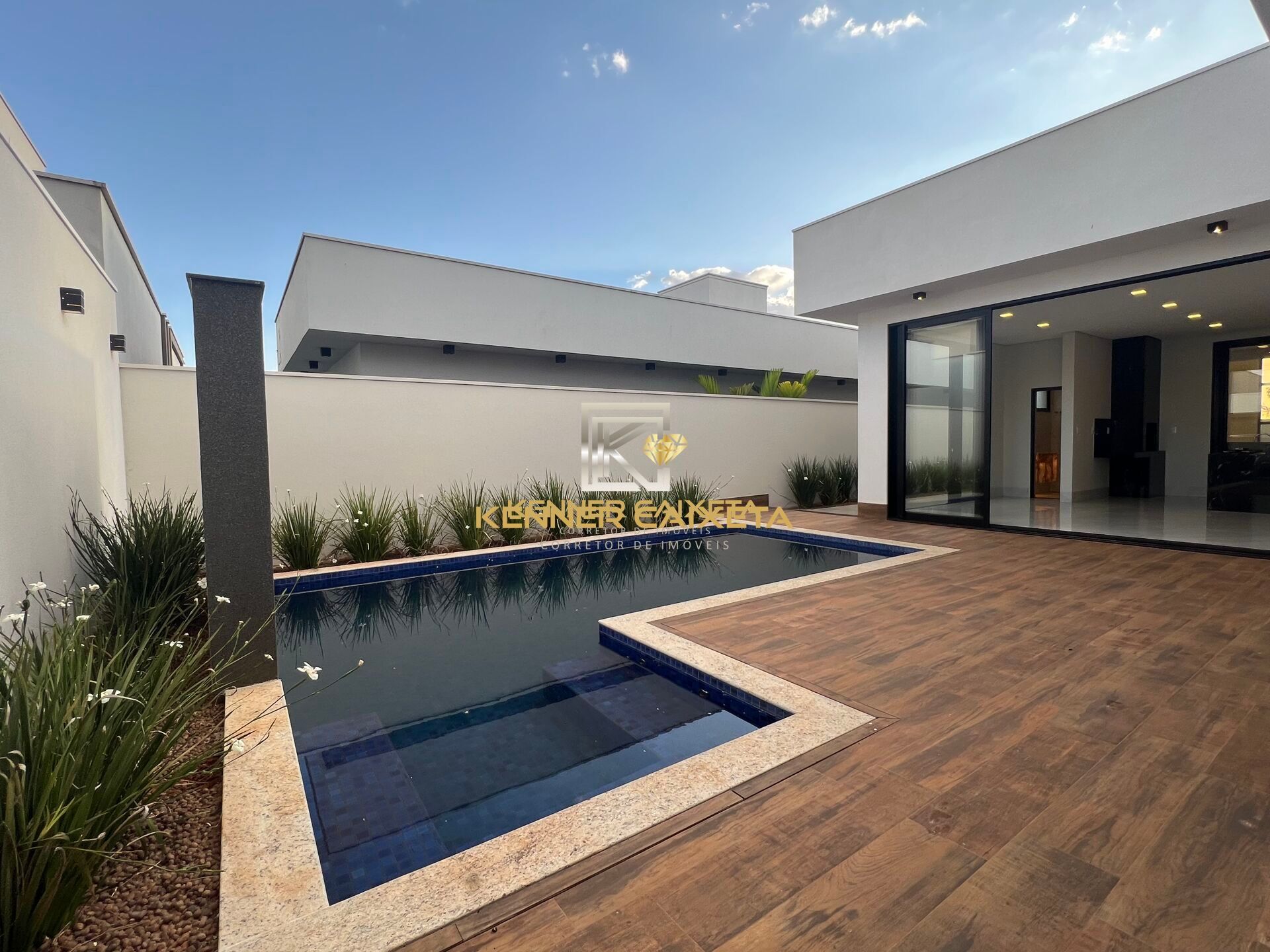 Casa, 3 quartos, 225 m² - Foto 22