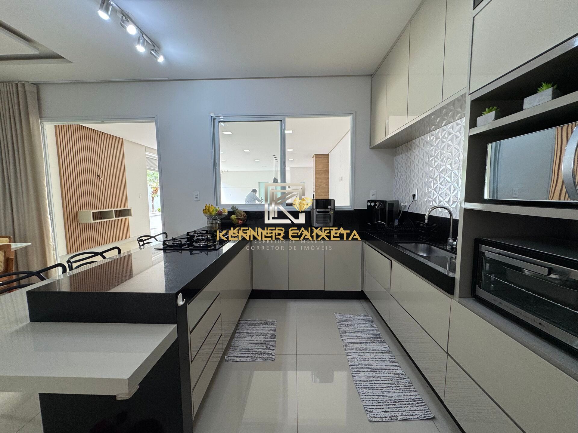 Casa, 3 quartos, 243 m² - Foto 9