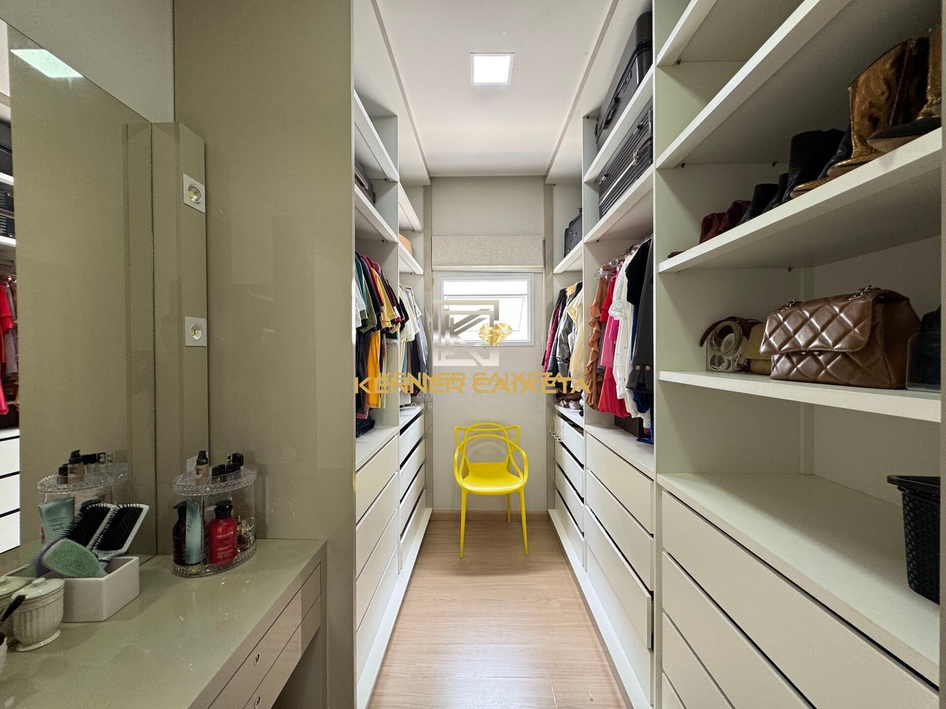 Casa, 3 quartos, 243 m² - Foto 28