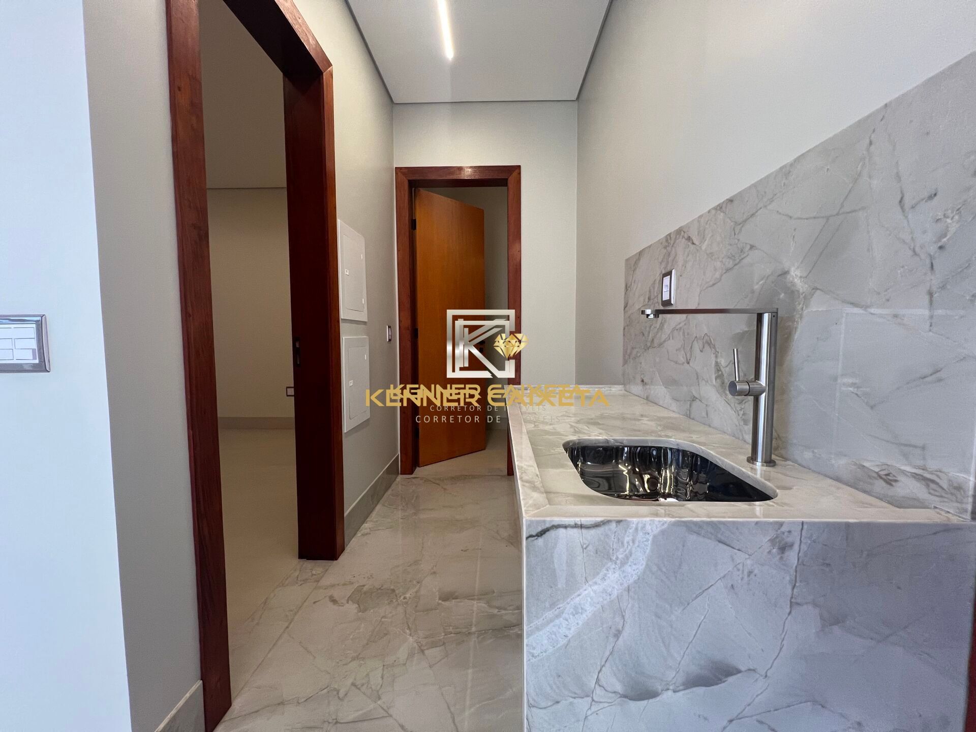 Casa, 4 quartos, 313 m² - Foto 26