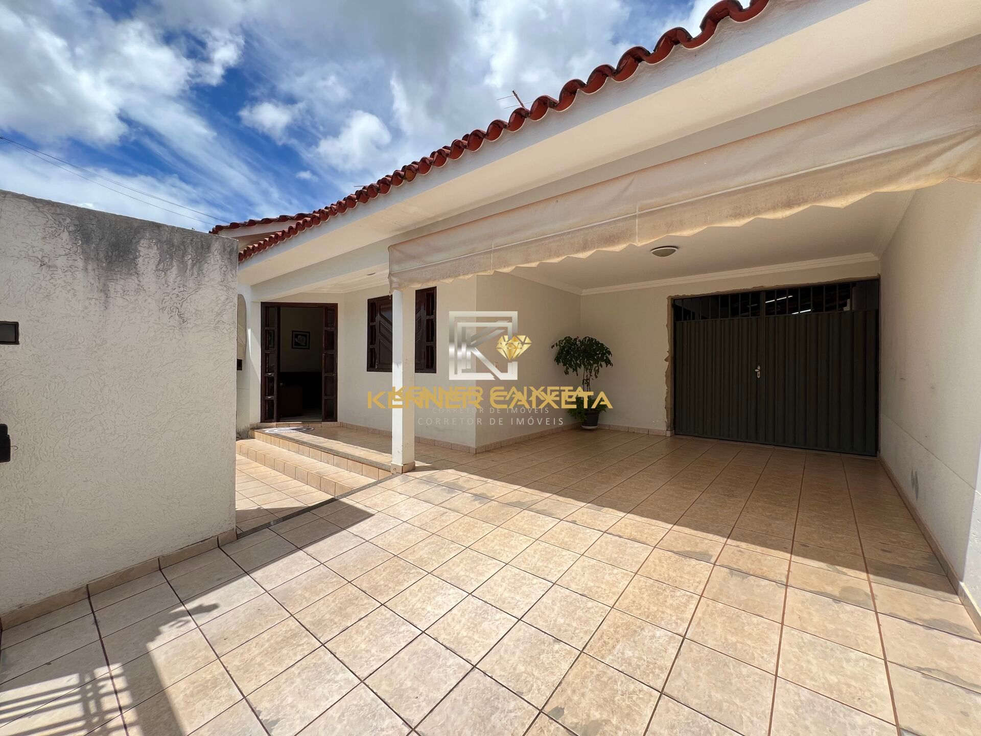 Casa, 3 quartos, 153 m² - Foto 1