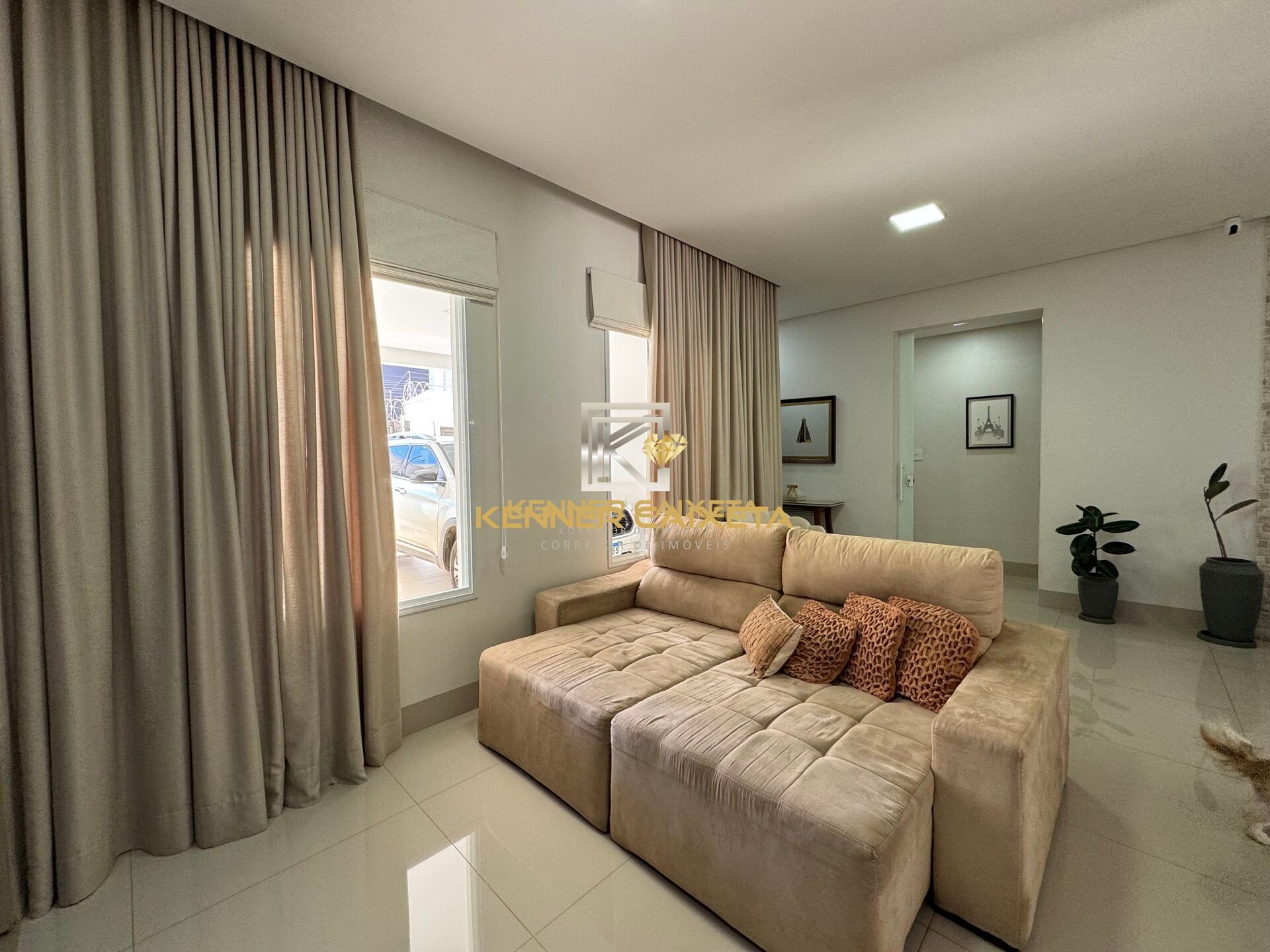 Casa, 3 quartos, 243 m² - Foto 4