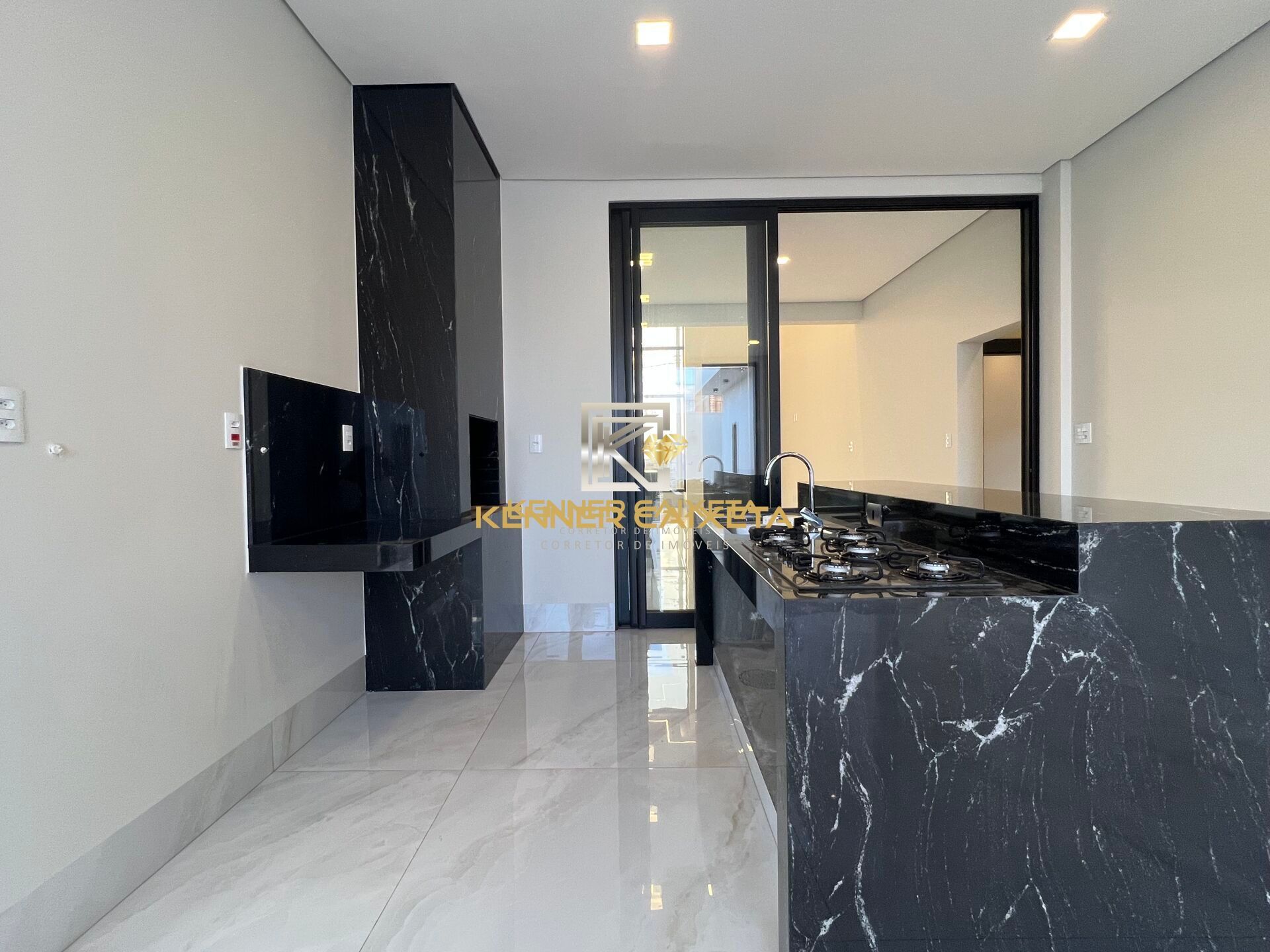 Casa, 3 quartos, 225 m² - Foto 26