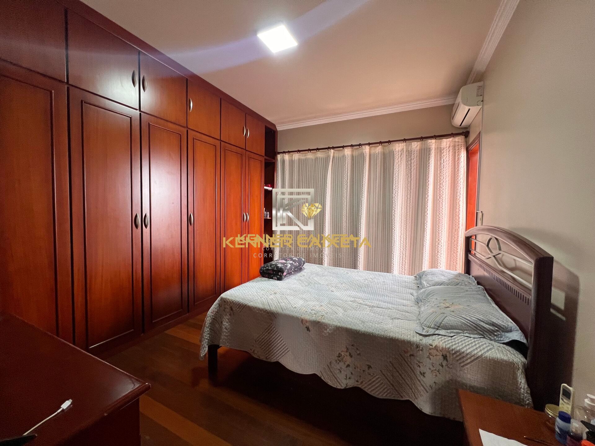 Sobrado, 4 quartos, 380 m² - Foto 6