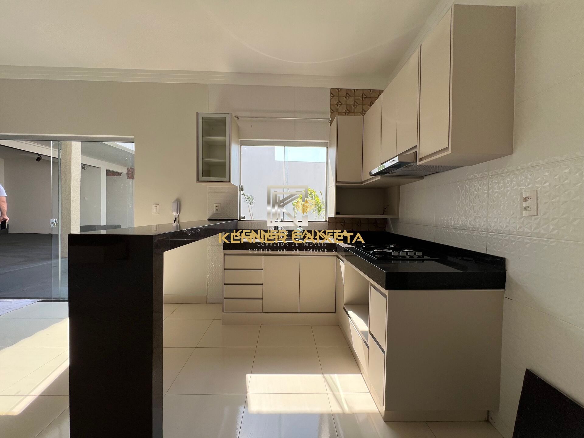 Casa, 5 quartos, 300 m² - Foto 31