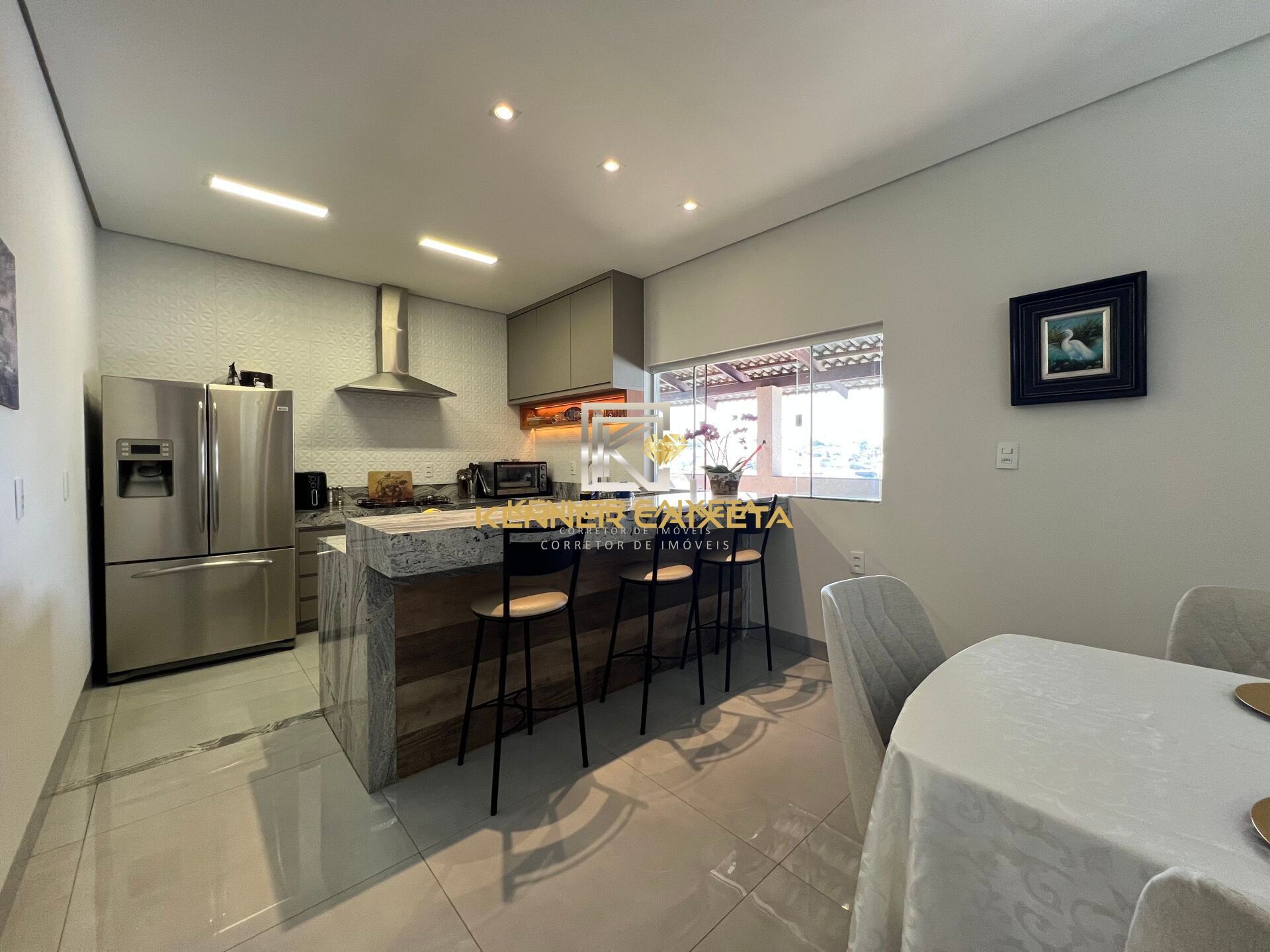 Casa, 5 quartos, 300 m² - Foto 13