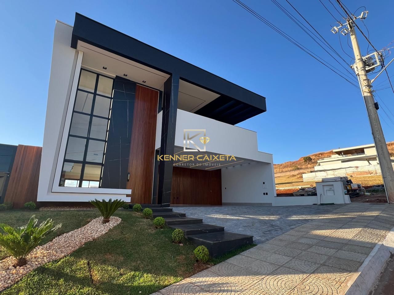 Casa de Condomínio, 4 quartos - Foto 1