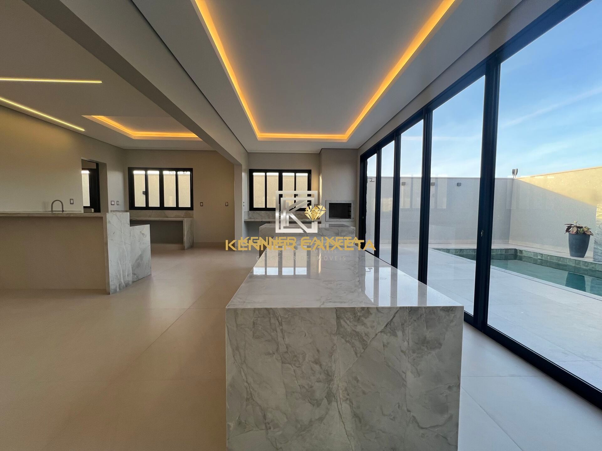 Casa, 4 quartos, 313 m² - Foto 14