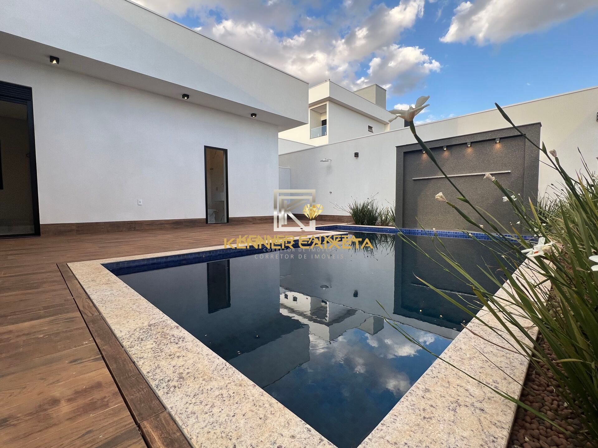 Casa, 3 quartos, 225 m² - Foto 16