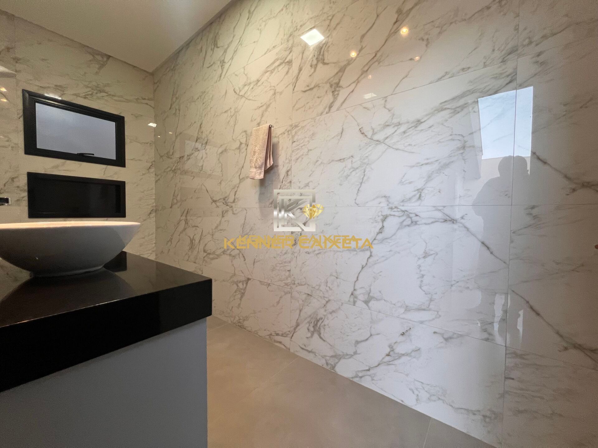 Casa, 3 quartos, 252 m² - Foto 31