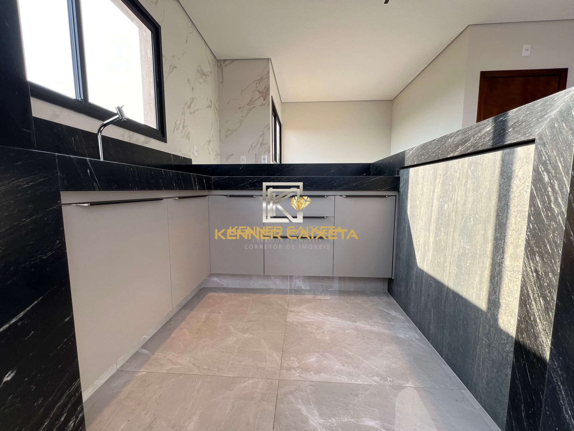 Cobertura, 3 quartos, 180 m² - Foto 10