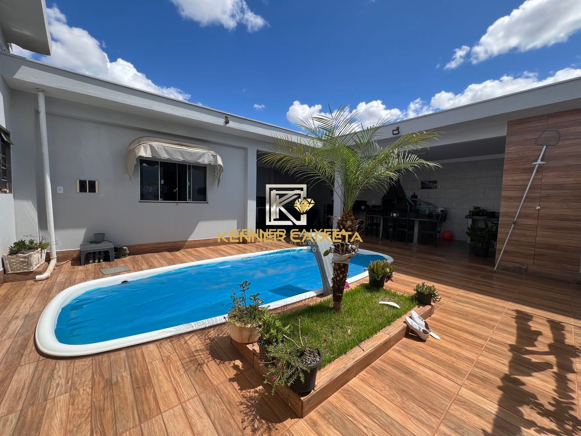 Casa, 3 quartos, 199 m² - Foto 2