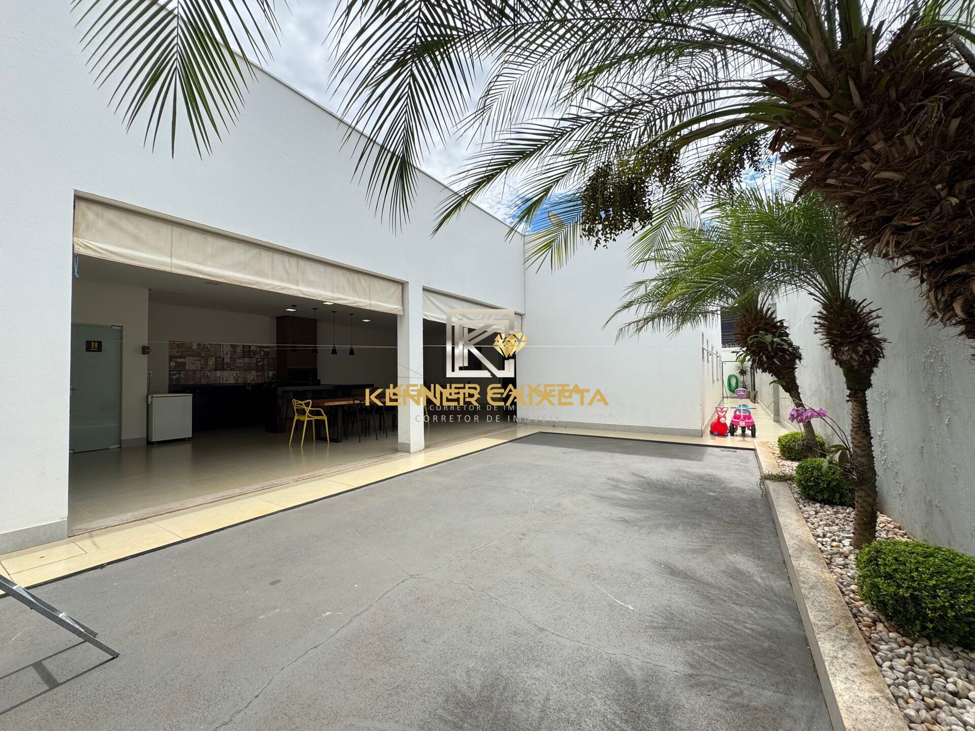 Casa, 3 quartos, 243 m² - Foto 25