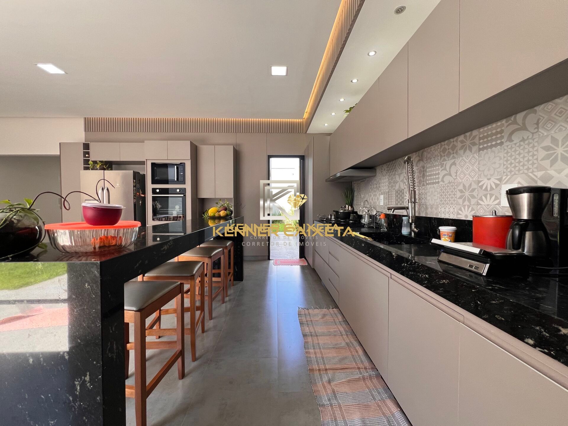 Casa, 3 quartos, 300 m² - Foto 11