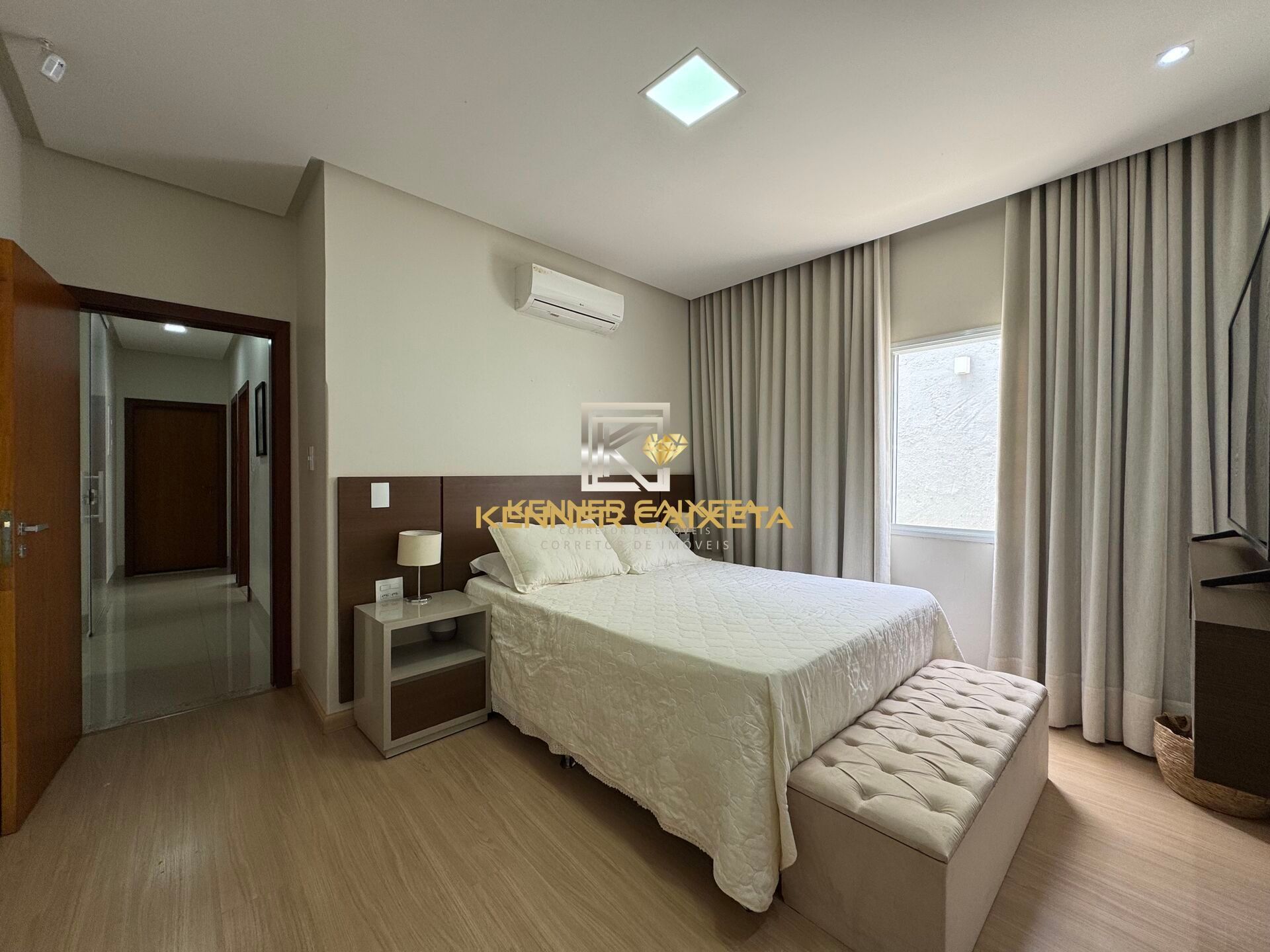 Casa, 3 quartos, 243 m² - Foto 26