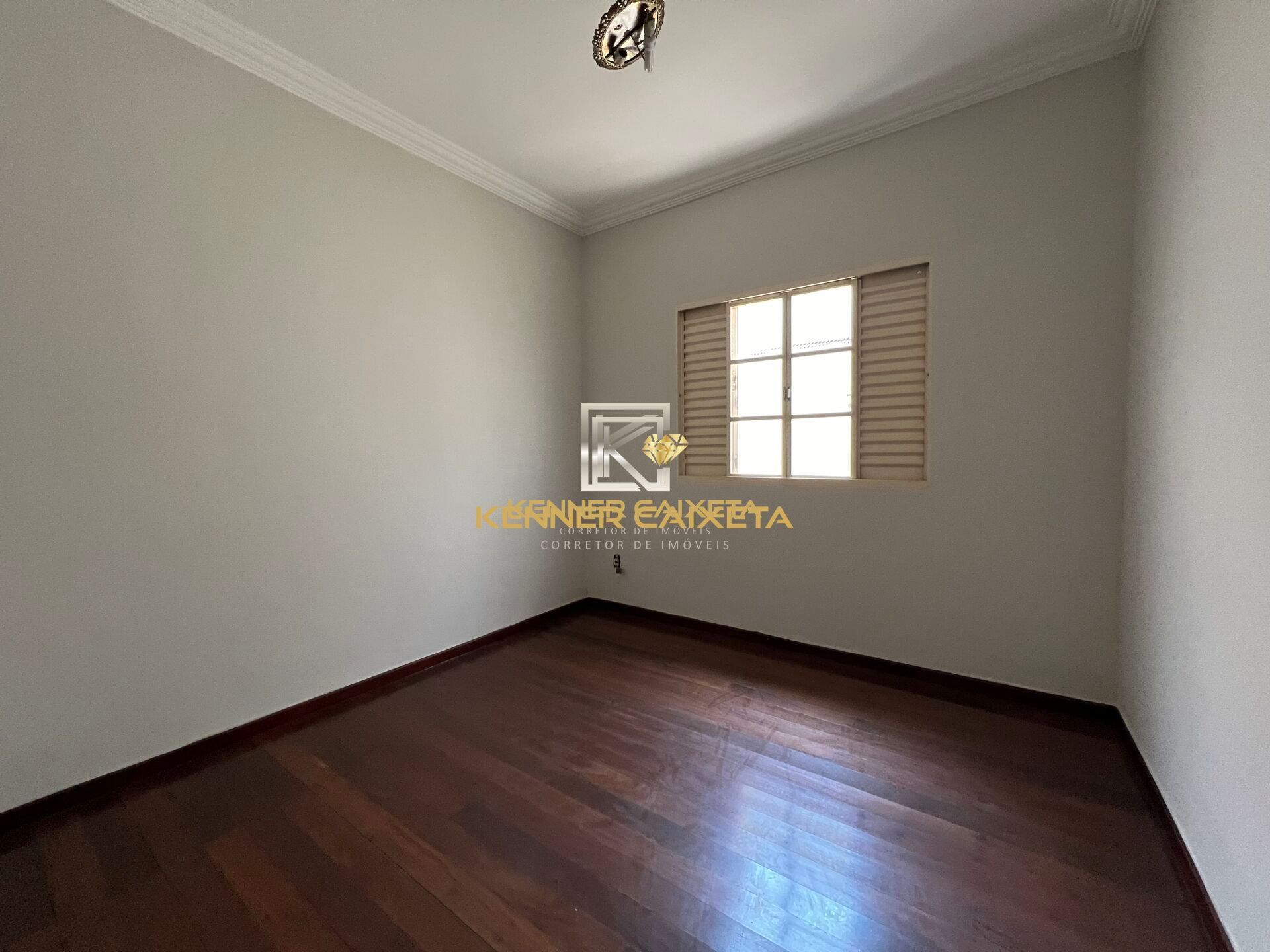 Casa, 4 quartos, 229 m² - Foto 11