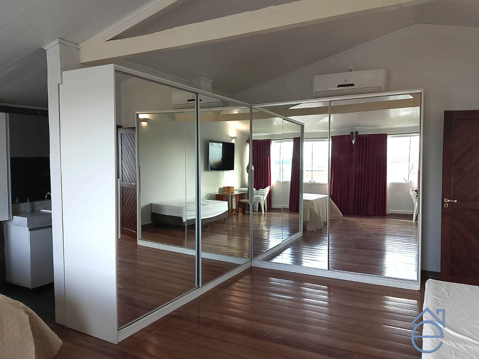 Hotel, 16 quartos, 1070 m² - Foto 23