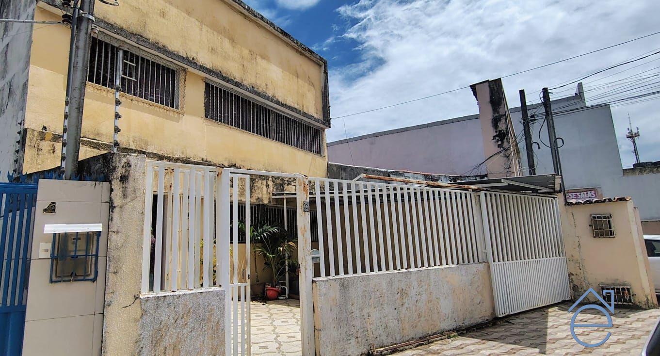 Casa, 4 quartos, 425 m² - Foto 1