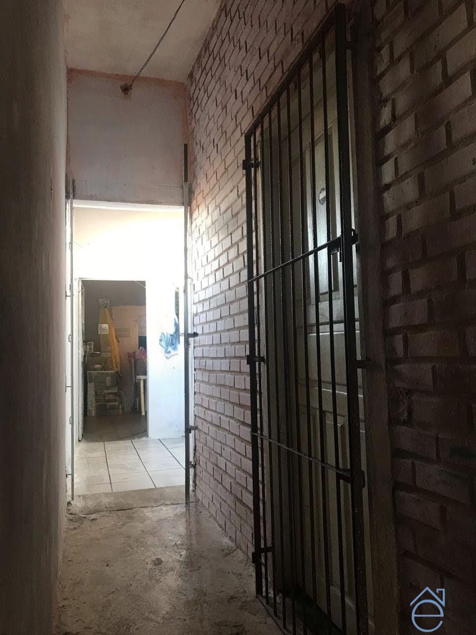 Casa, 8 quartos, 281 m² - Foto 4