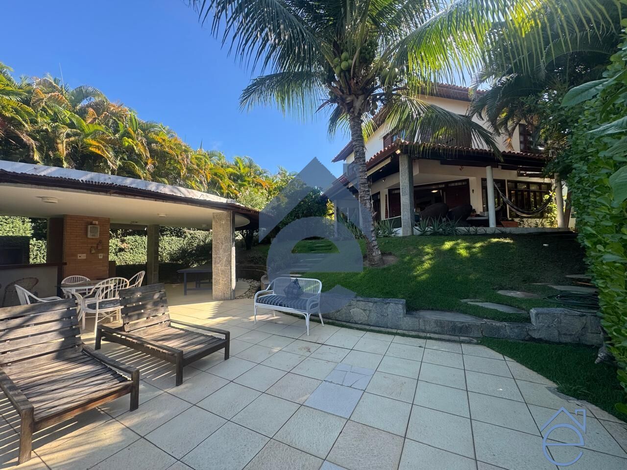 Casa, 6 quartos, 545 m² - Foto 1