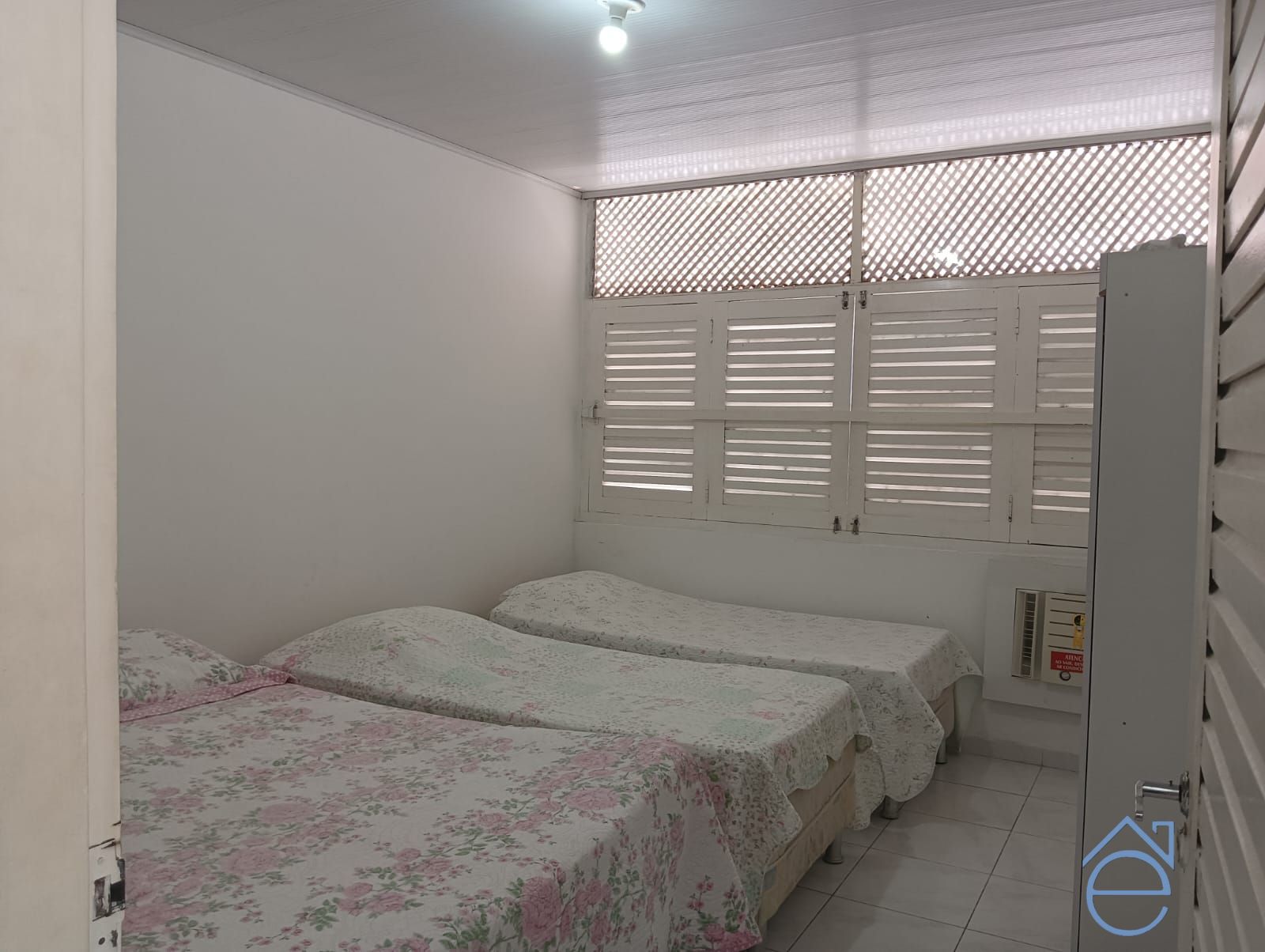 Casa, 4 quartos, 256 m² - Foto 23