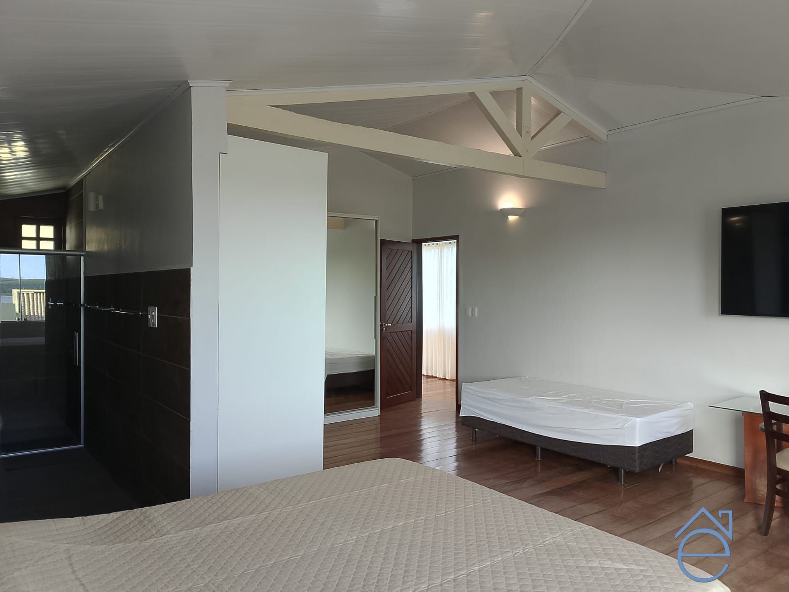 Hotel, 16 quartos, 1070 m² - Foto 19