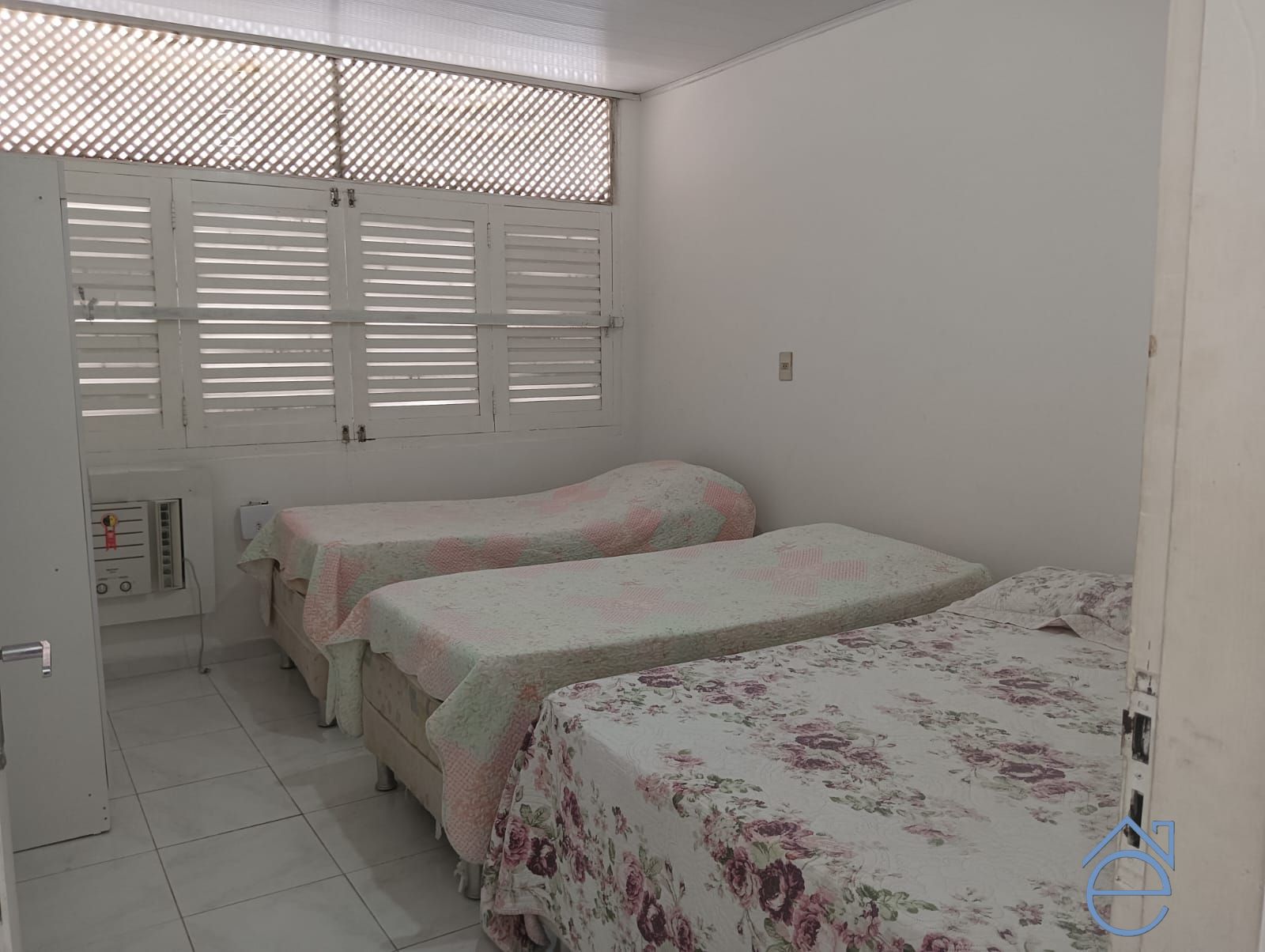 Casa, 4 quartos, 256 m² - Foto 9