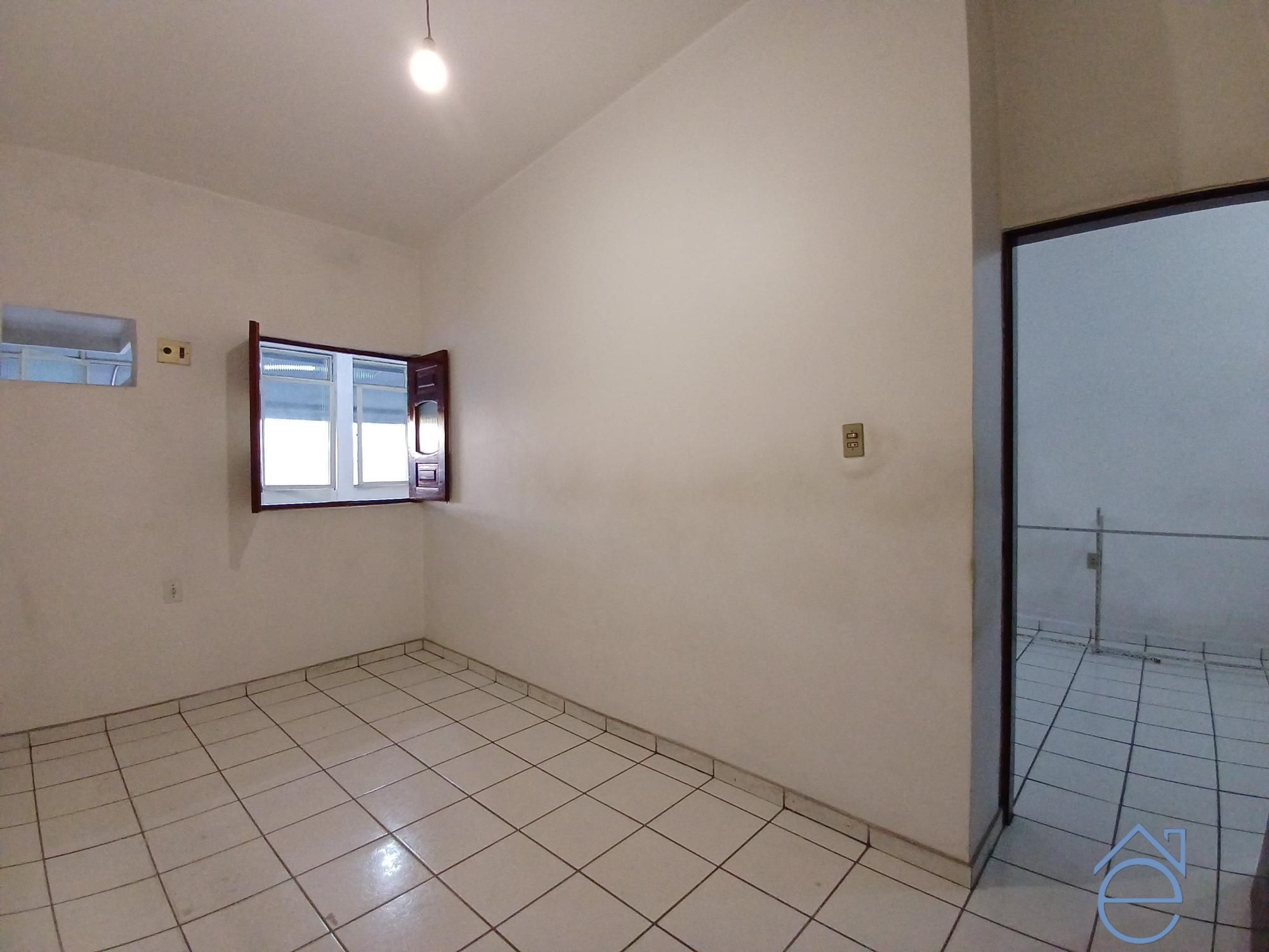 Casa, 1 quarto, 372 m² - Foto 18