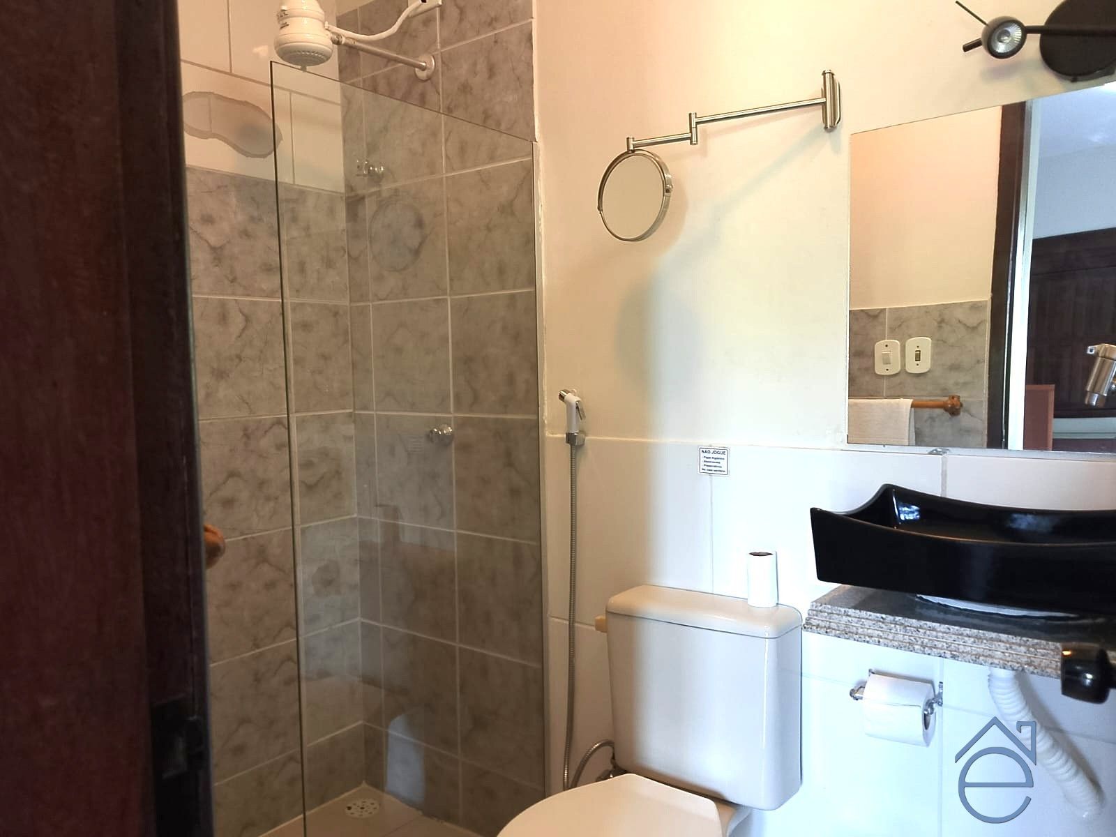 Hotel, 16 quartos, 1070 m² - Foto 37