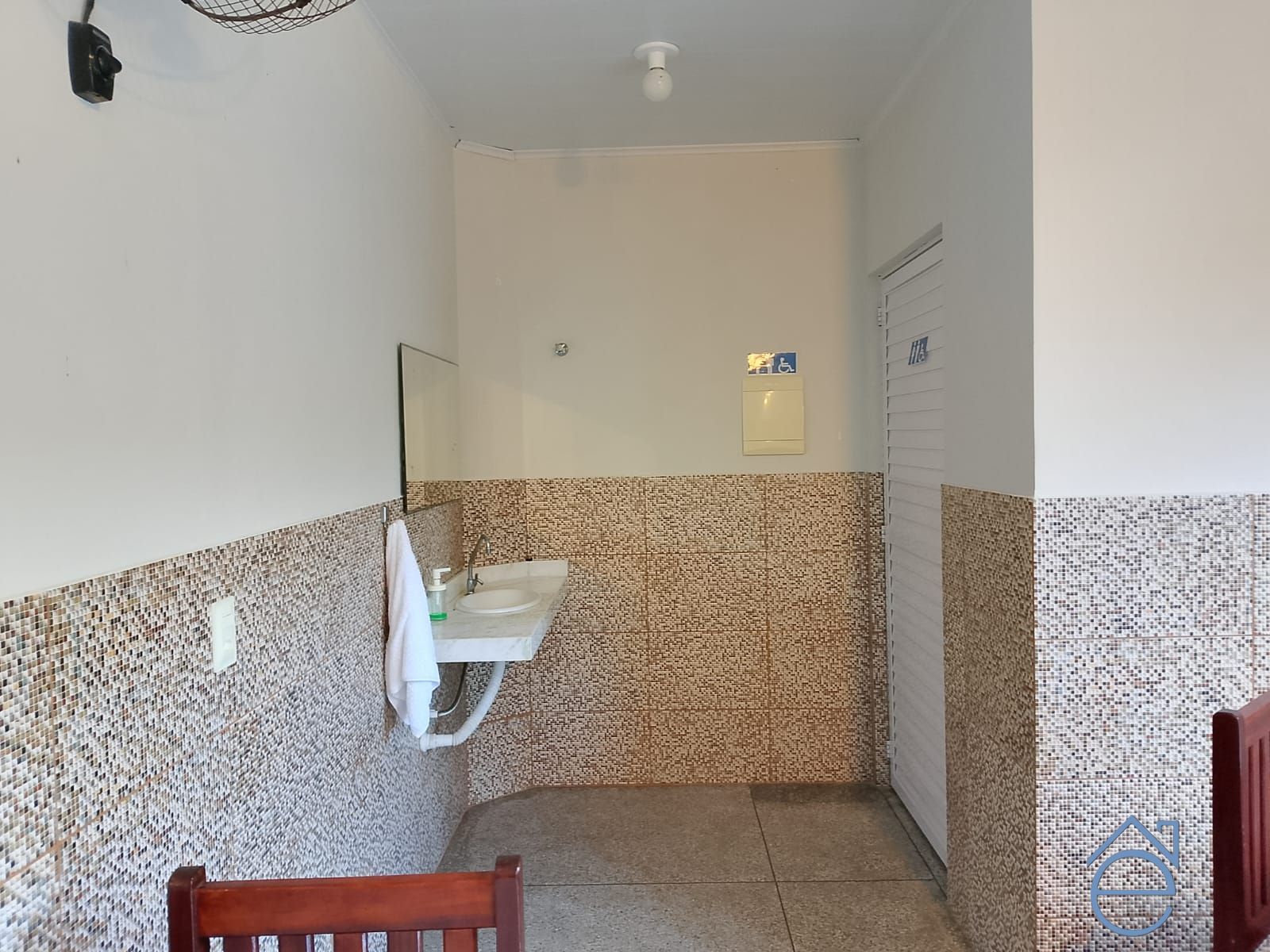 Hotel, 16 quartos, 1070 m² - Foto 66