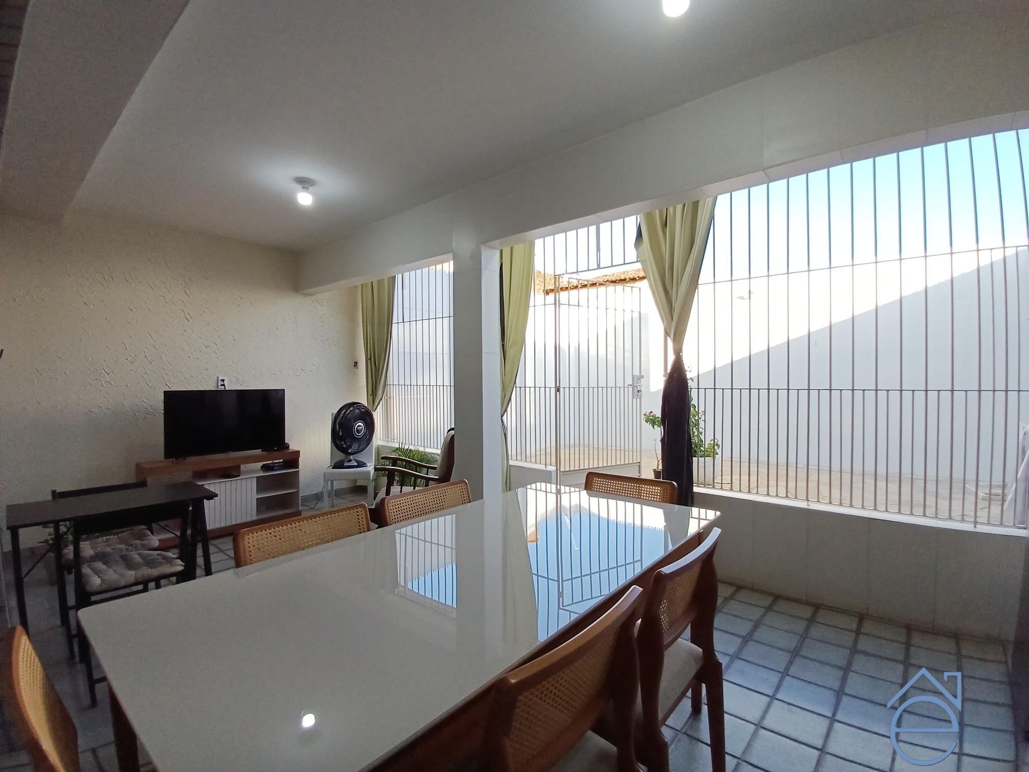 Casa, 1 quarto, 372 m² - Foto 9