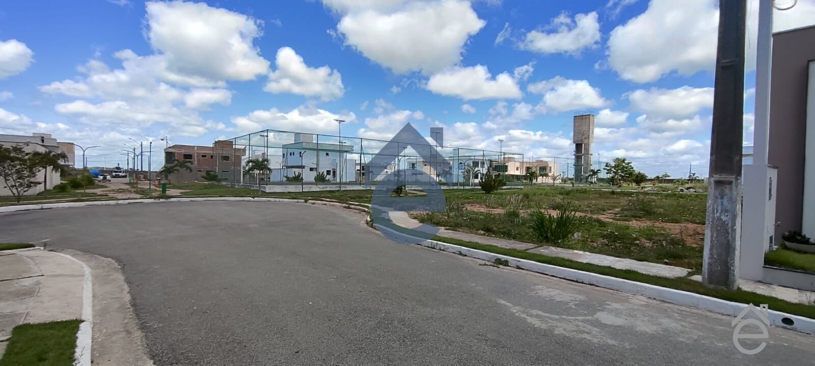 Terreno, 180 m² - Foto 2