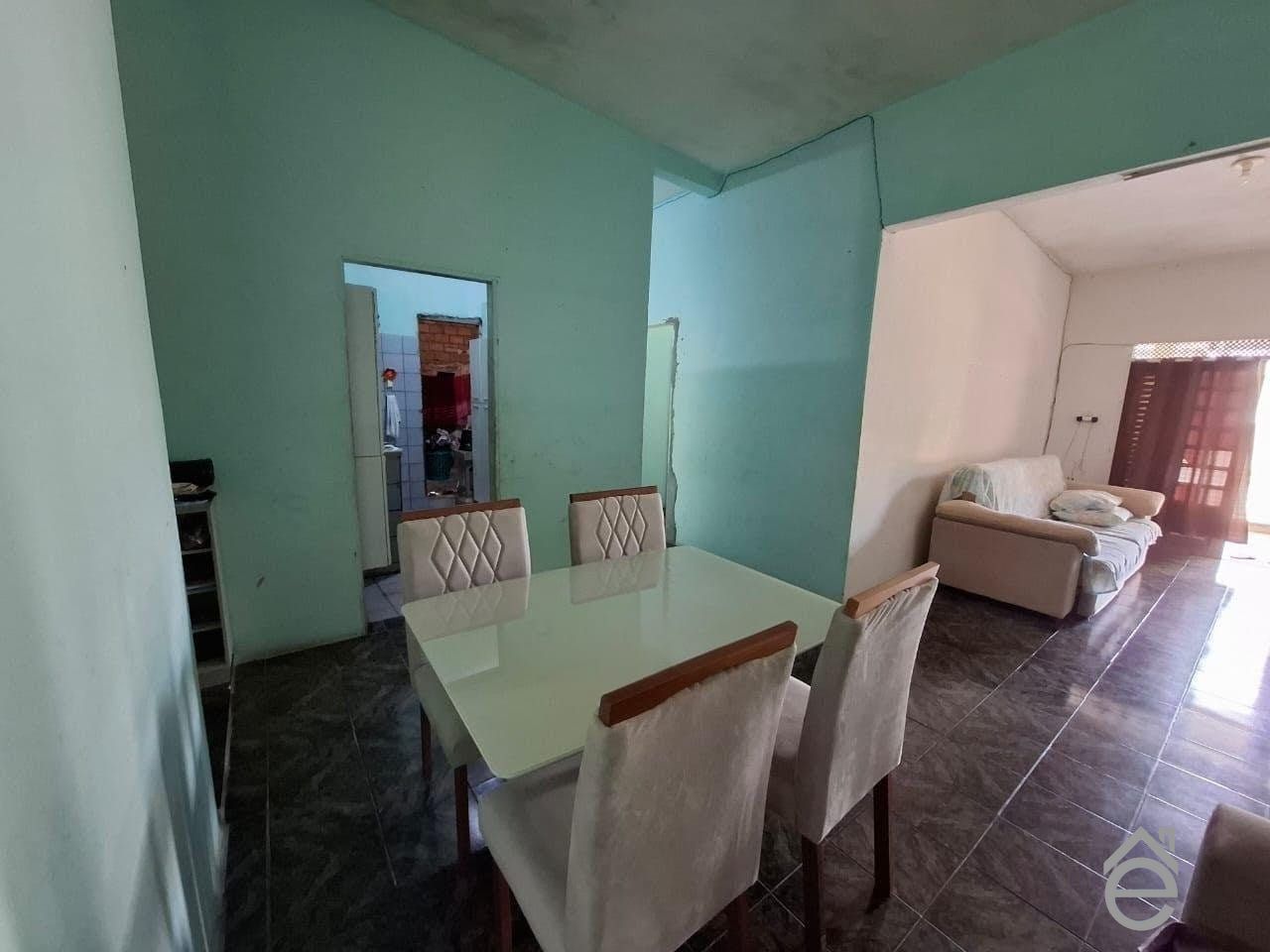 Casa, 8 quartos, 281 m² - Foto 2