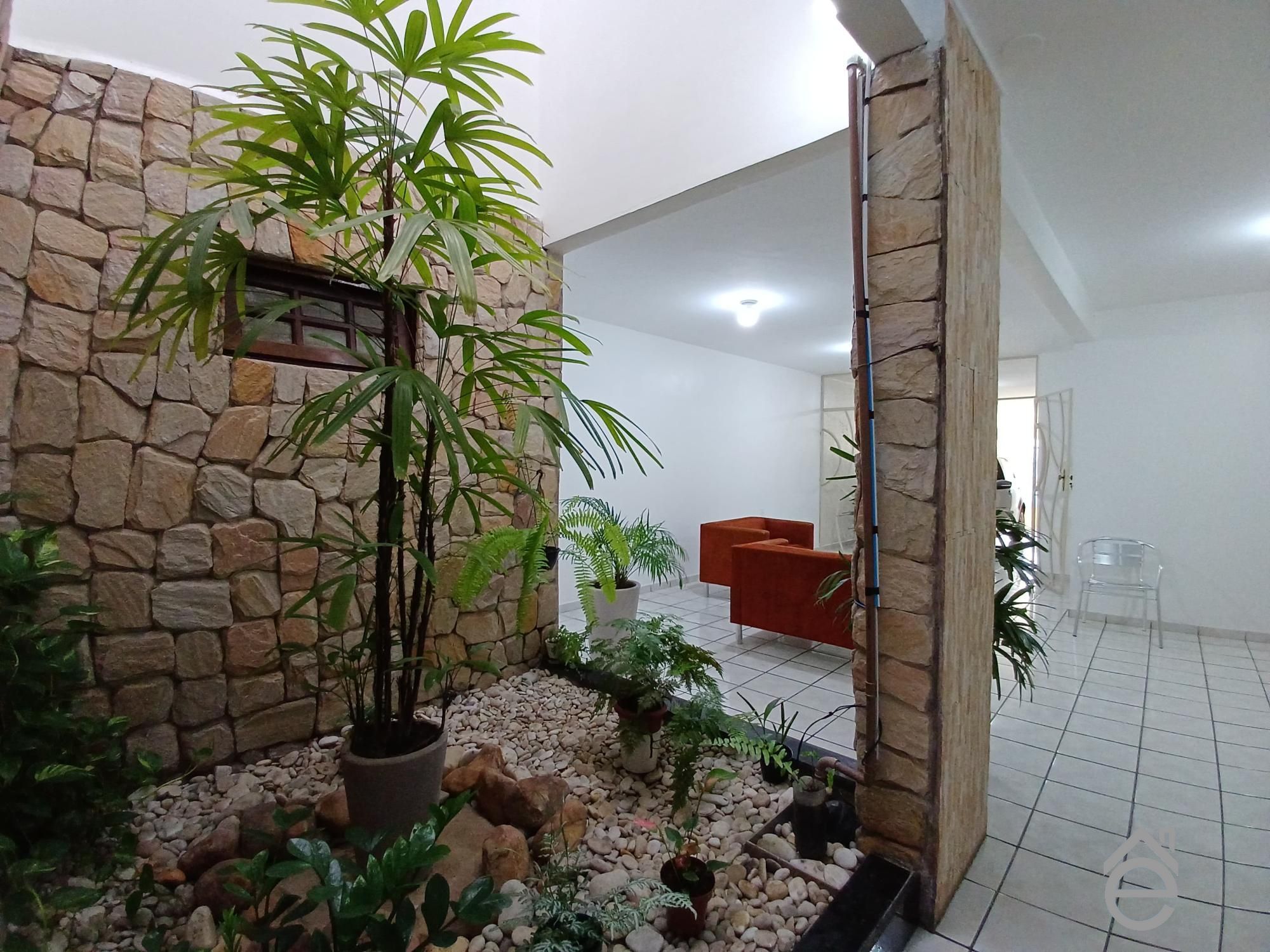 Casa, 1 quarto, 372 m² - Foto 3