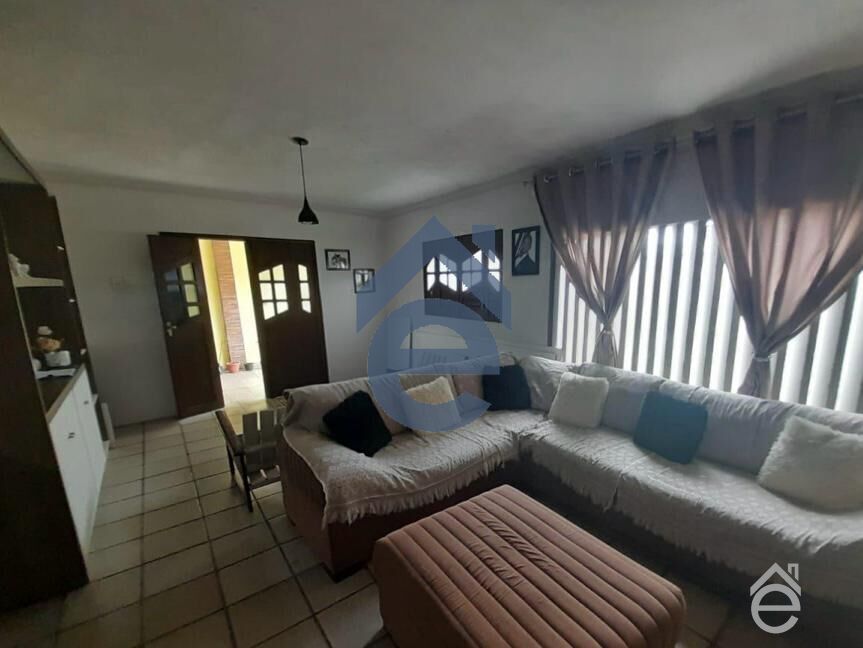 Casa, 5 quartos, 132 m² - Foto 1