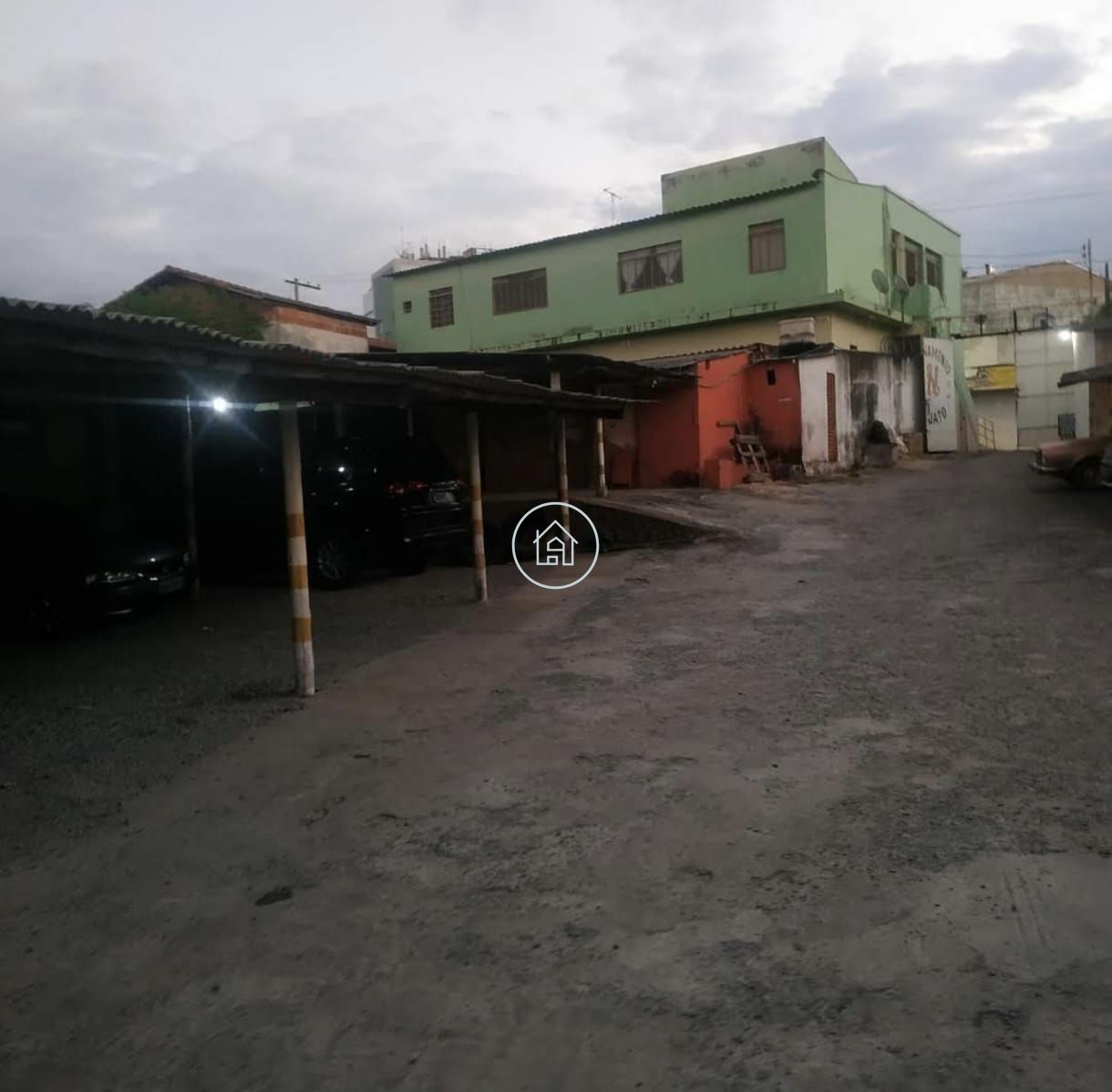 Loteamento e Condomínio, 1092 m² - Foto 2