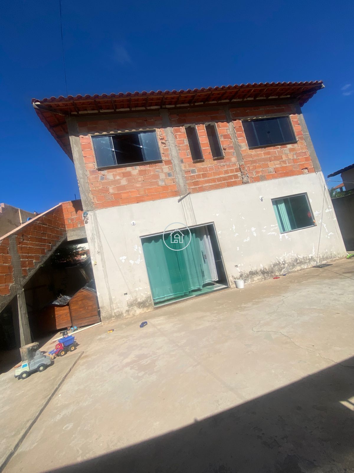 Casa à venda com 5 quartos, 480m² - Foto 1