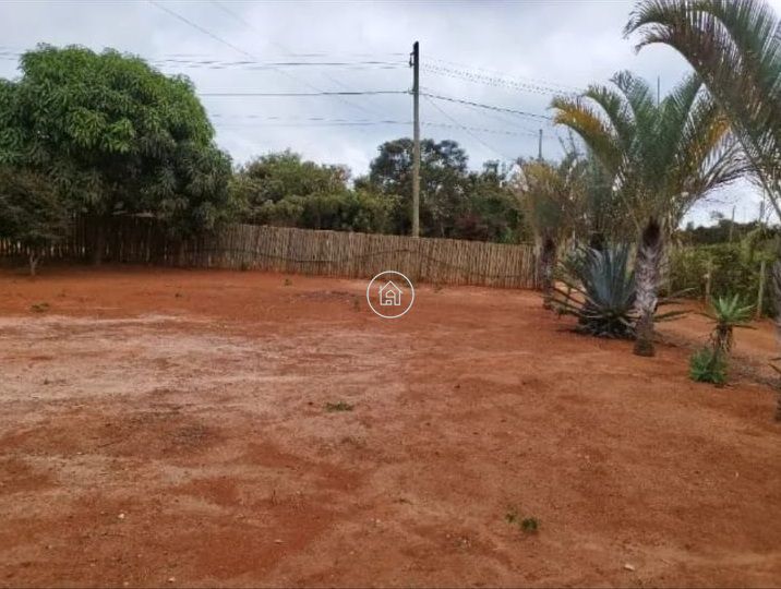 Chácara, 3 quartos, 1280 m² - Foto 4