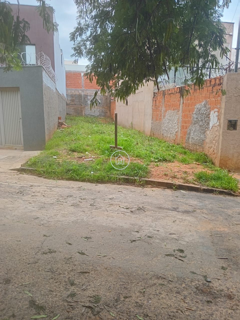 Terreno, 120 m² - Foto 1