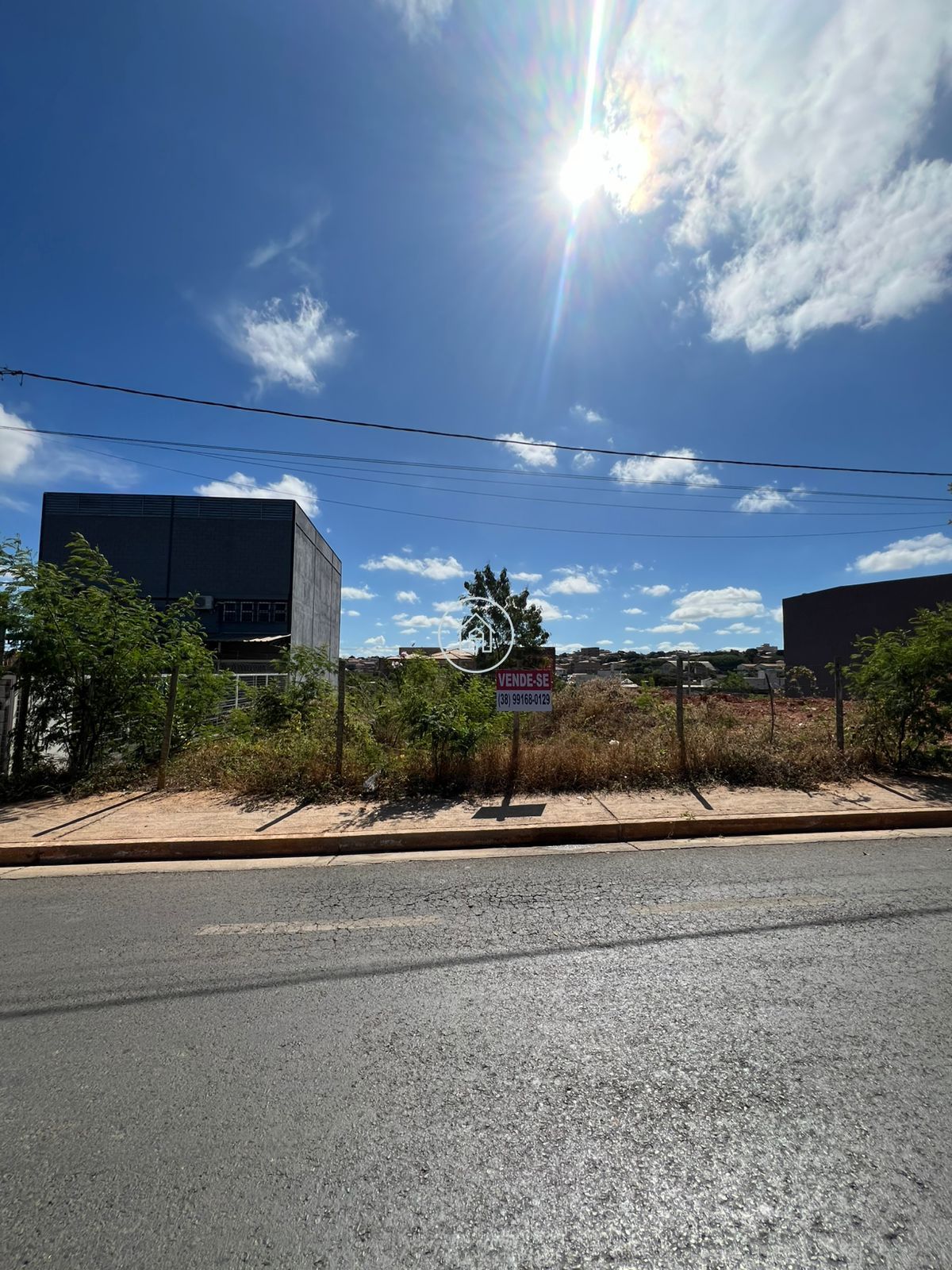 Terreno à venda, 357m² - Foto 1