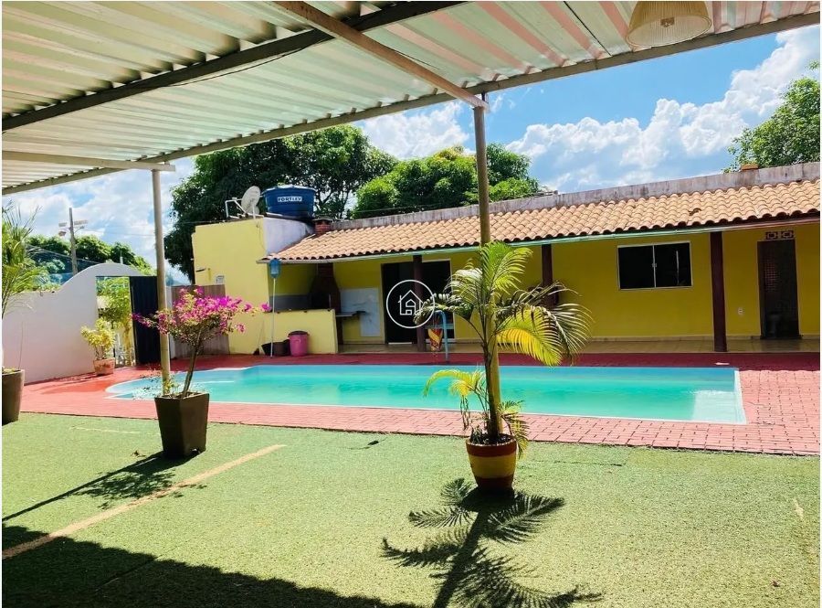 Sítio, 2 quartos, 1500 m² - Foto 1