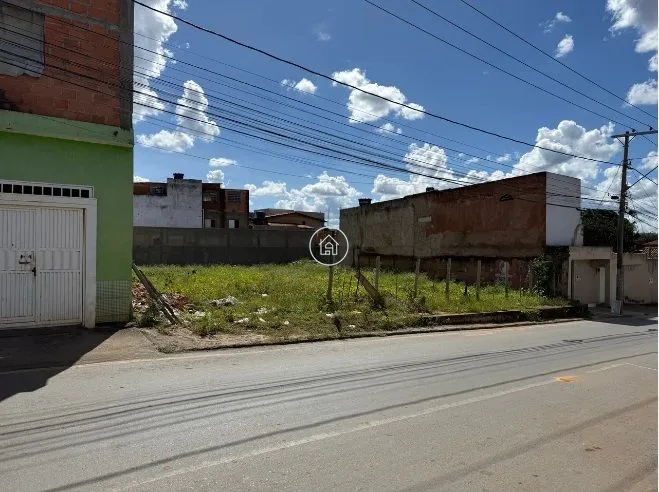 Terreno, 667 m² - Foto 2