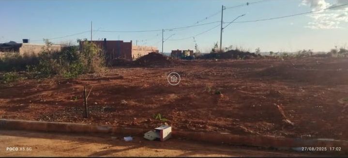 Terreno, 180 m² - Foto 1