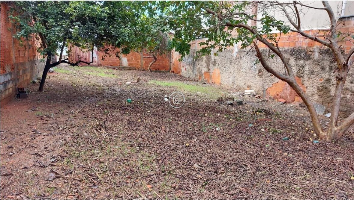 Terreno, 300 m² - Foto 1