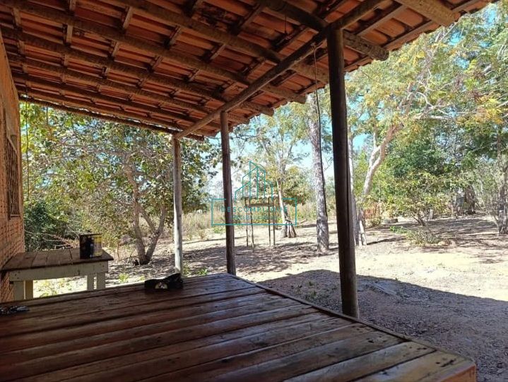 Chácara à venda com 2 quartos, 10000m² - Foto 14