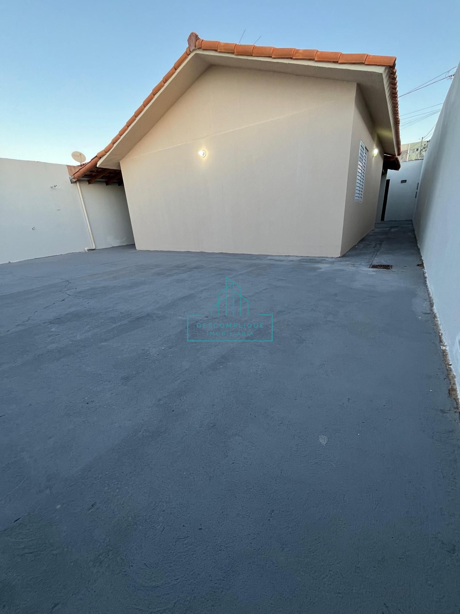 Casa à venda com 2 quartos, 45m² - Foto 5