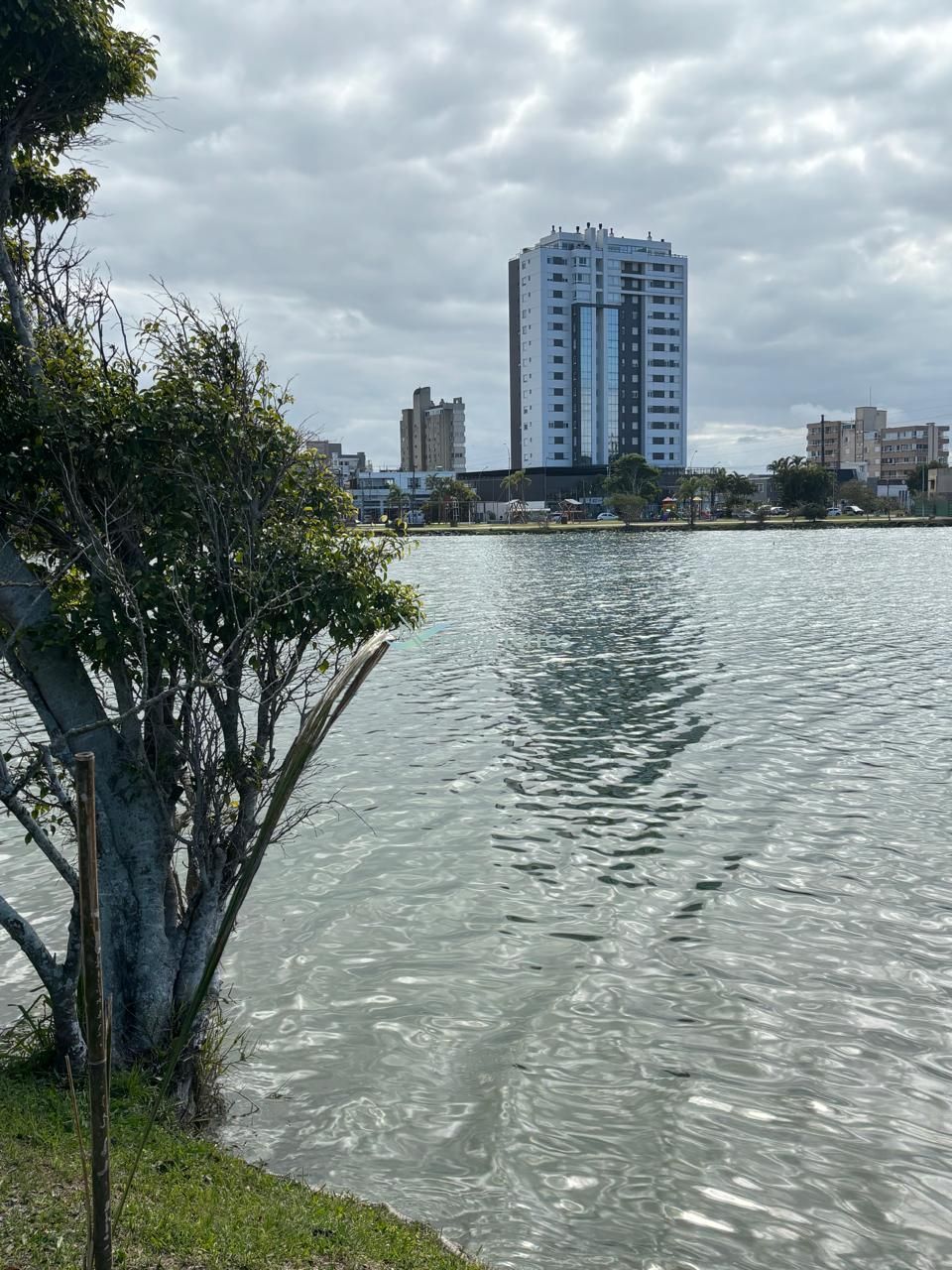 Excelente apartamento com vista