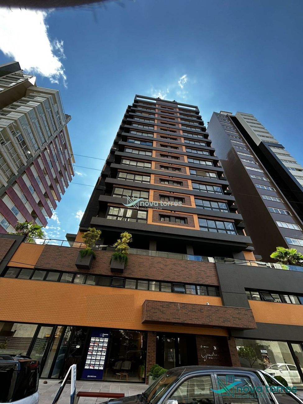 Apartamento de 01 dormitório mobiliado