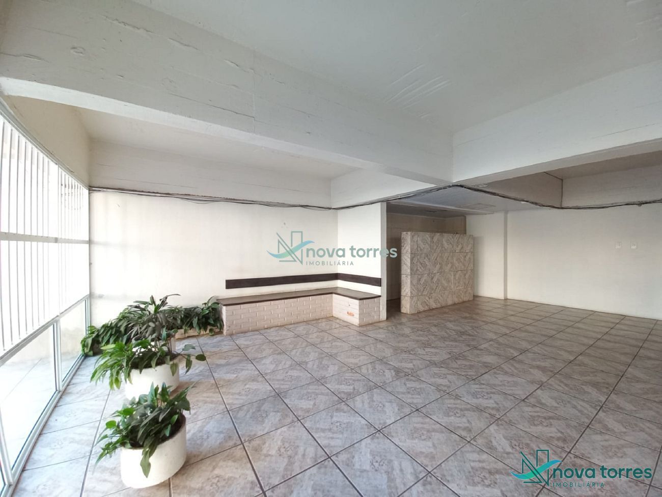 Apartamento funcional com 02 dormitórios próximo ao mar