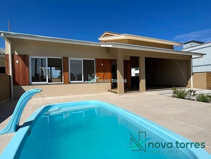 Casa com 3 dormitórios no Bella Torres, em Passo de Torres - SC